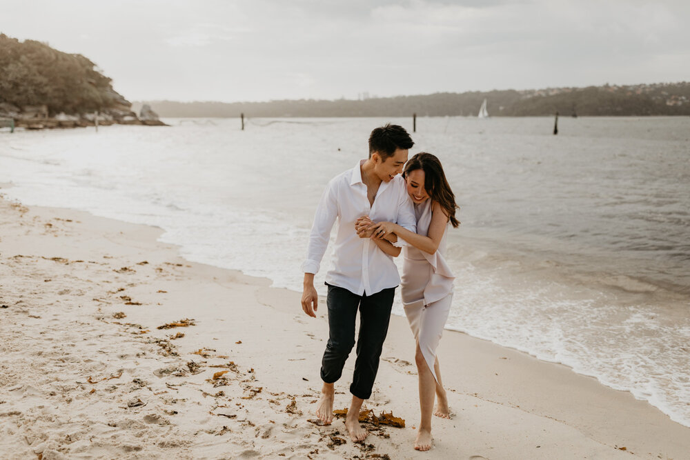 Sydney Wedding Photographer Akaness Sharks-Romantic Sydney Beach Engagement Best artistic -14.jpg