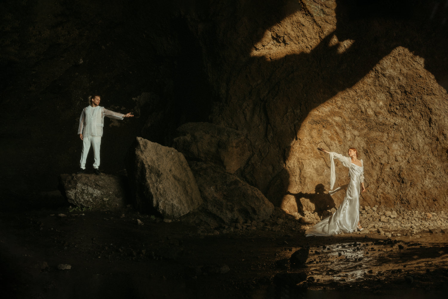 Dreamy Iceland Elopement + Bridal Editorial by Akaness Sharks Photo